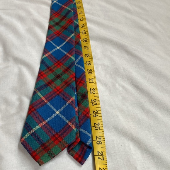Ingles Buchan tartan tie - Picture 6 of 6
